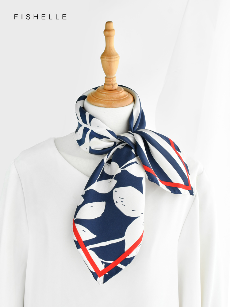Blue white striped flower prin - Silk Tie Striped avis et prix