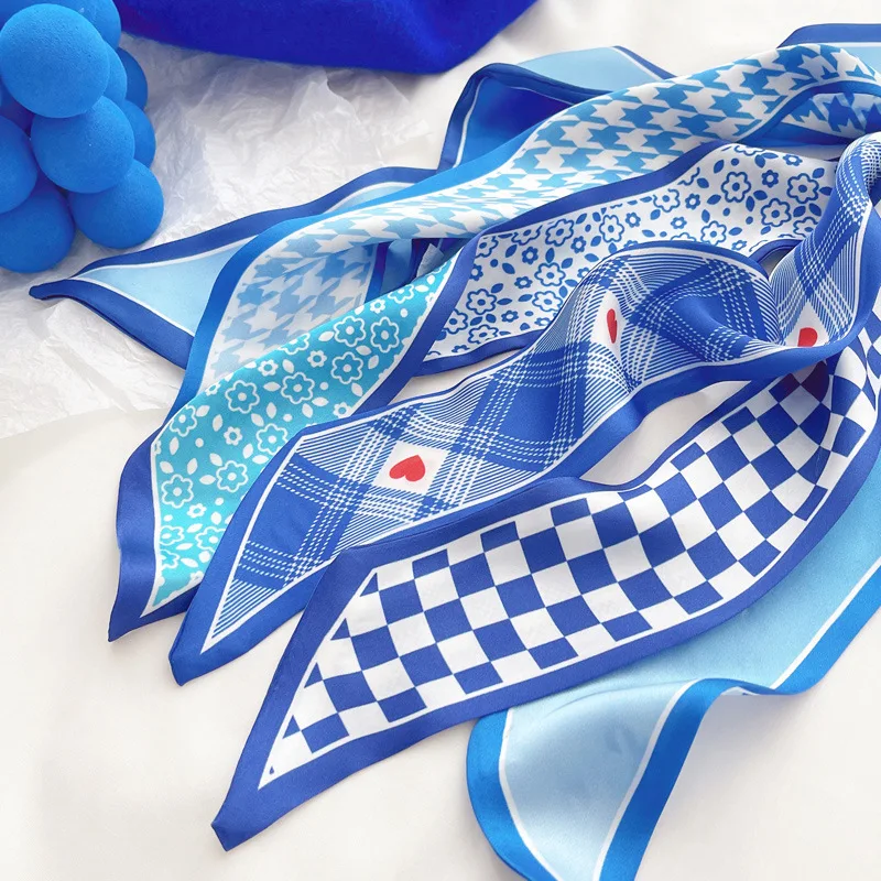 Klein blue silk scarf new chec - Bandana Cotton avis et prix